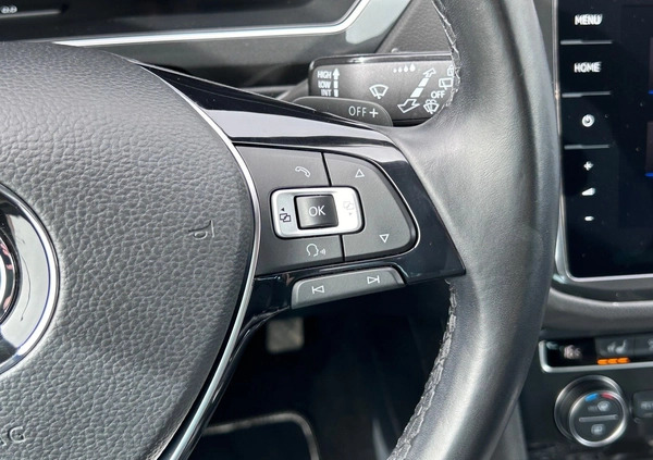 Volkswagen Tiguan cena 121900 przebieg: 88493, rok produkcji 2018 z Ozimek małe 781